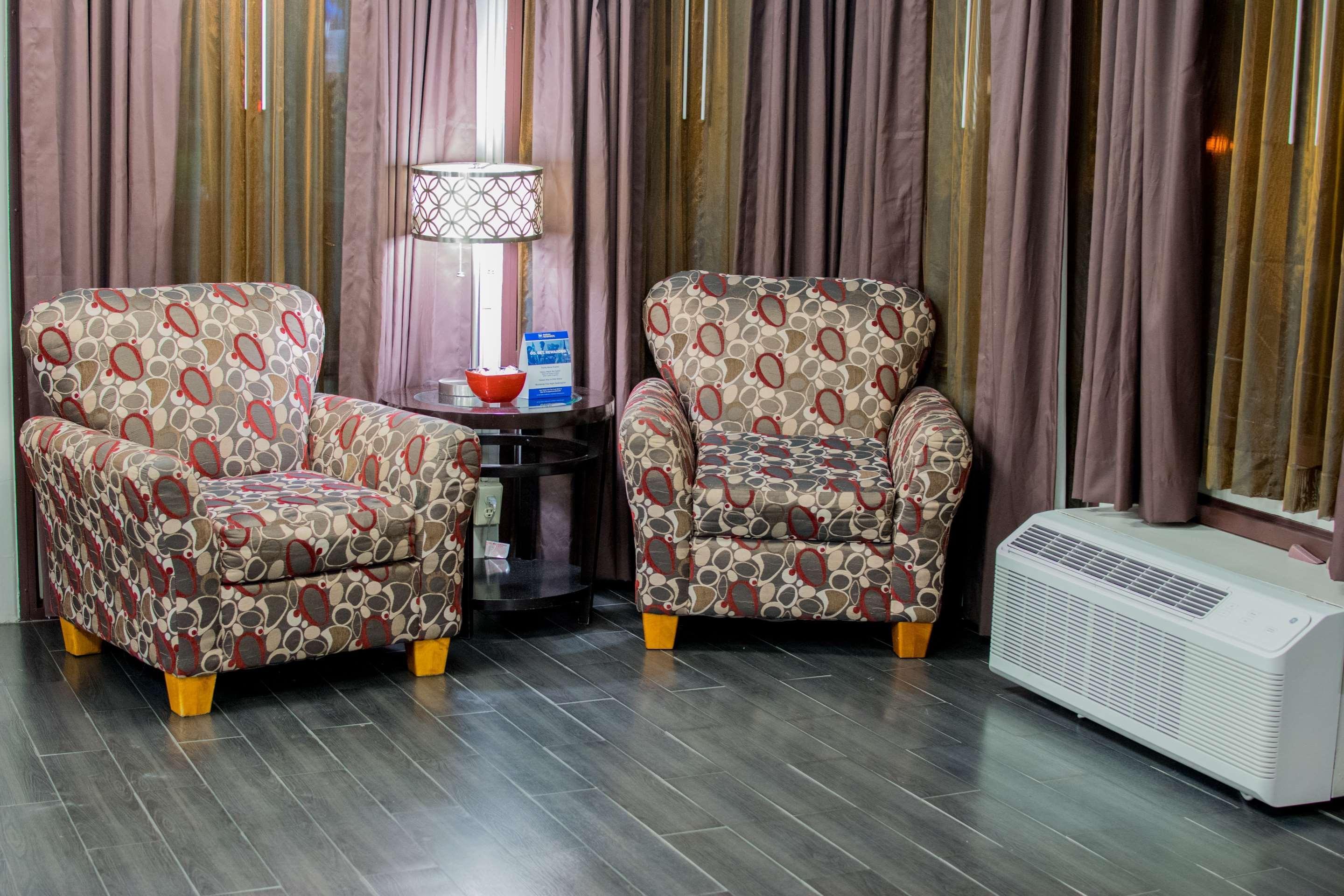 Best Western Coachlight Ролла Экстерьер фото