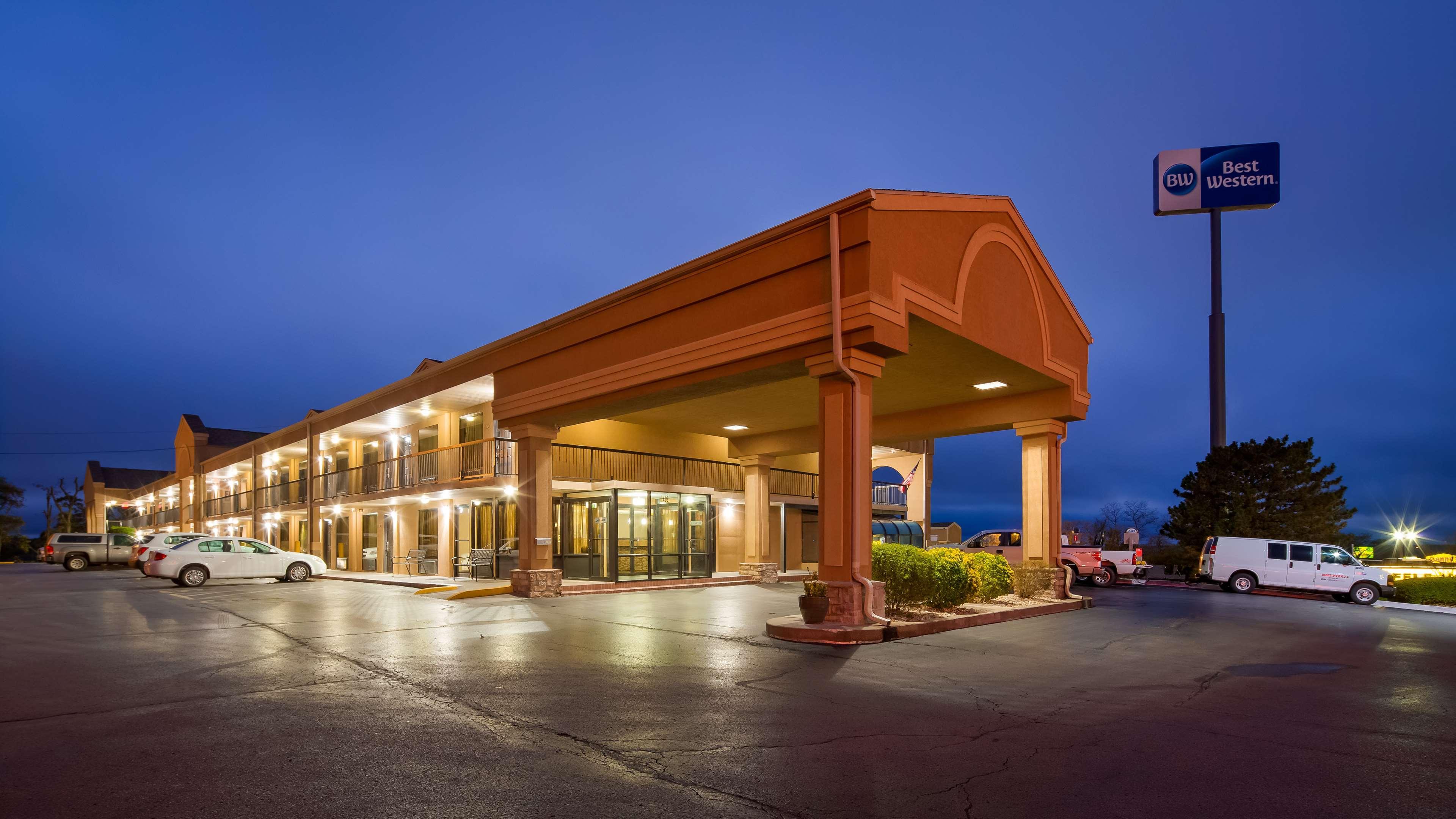 Best Western Coachlight Ролла Экстерьер фото